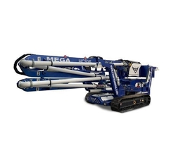 Distributeur de béton hydraulique chenilles